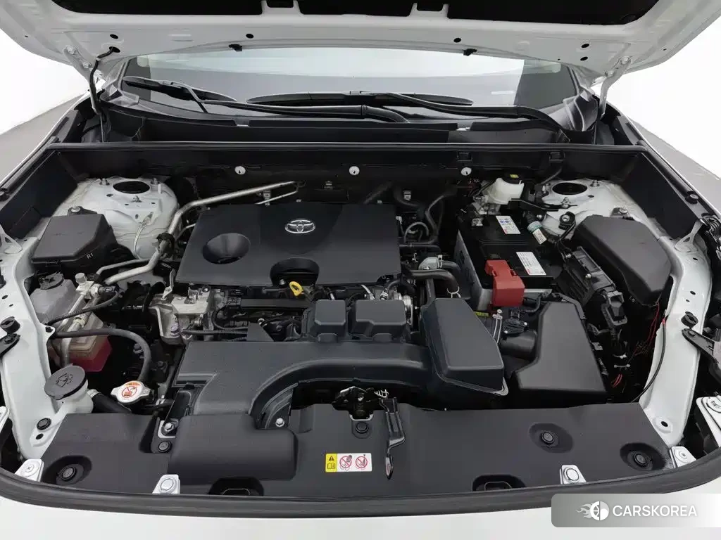 Toyota RAV4 2024 Белый из Китая, фото 3