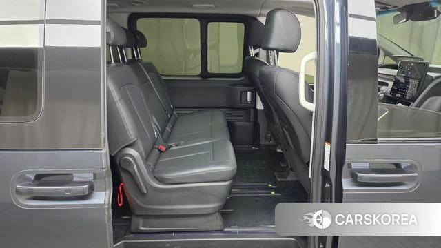 Hyundai Staria 2024 Серый из Кореи, фото 3