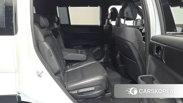 Hyundai Santa Fe (MX5) 2023 Белый из Кореи, фото 3