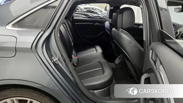 Audi New A3 2018 Серый из Кореи, фото 3
