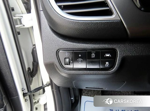 Kia Seltos 2021 Белый из Кореи, фото 3