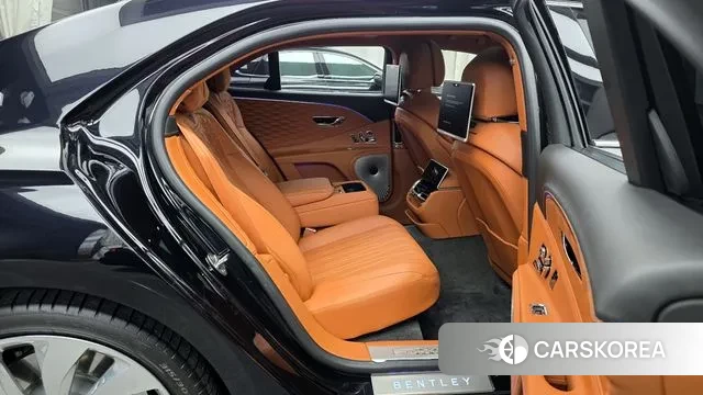 Bentley Flying Spur 3rd Generation 2020 Черный из Кореи, фото 3