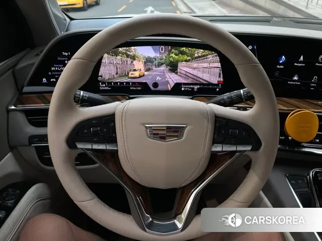 Cadillac Escalade 5th Generation 2021 Белый из Кореи, фото 3