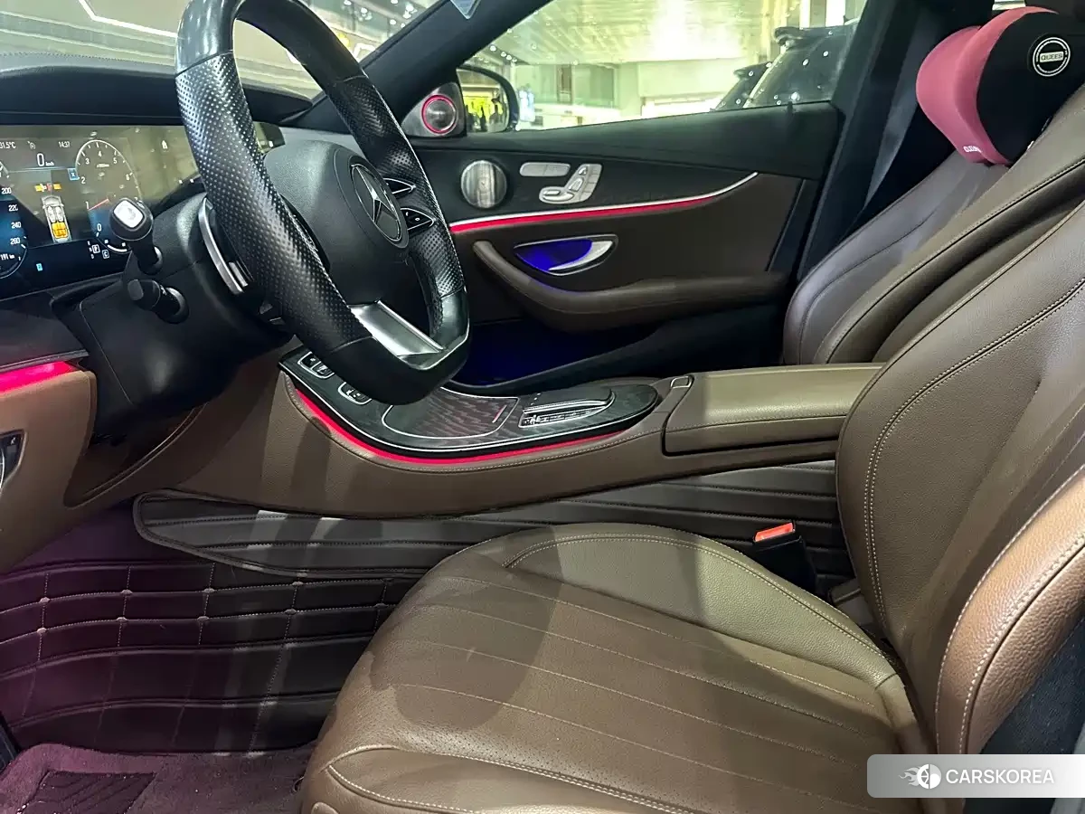 Mercedes-Benz E-Class 2022 Черный из Китая, фото 3