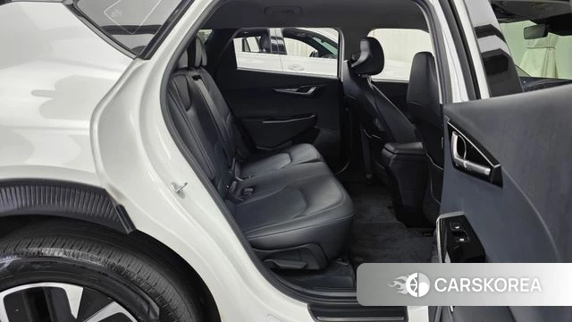 Kia EV6 2024 Белый из Кореи, фото 3