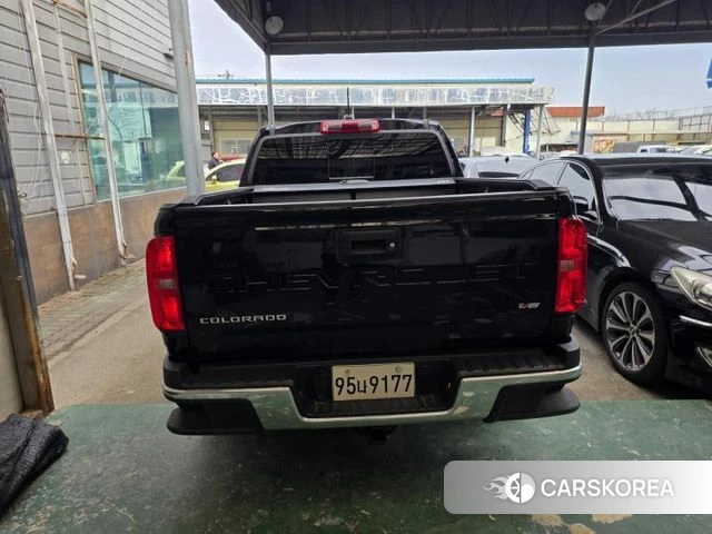 Chevrolet (GM Daewoo) Real New Colorado 2022 Черный из Кореи, фото 3