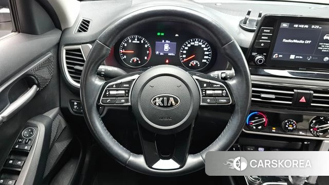 Kia Seltos 2020 Белый из Кореи, фото 3