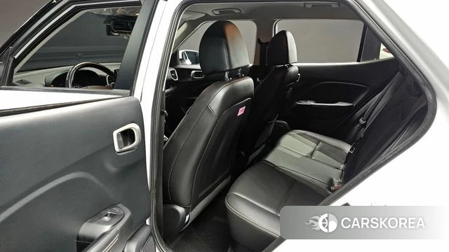 Hyundai Venue 2021 Белый из Кореи, фото 3