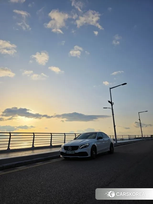 Mercedes-Benz C-Class W205 2018 Белый из Кореи, фото 3