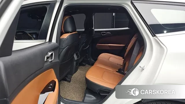 Kia Sportage 5th Generation 2024 Белый из Кореи, фото 3