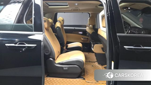 Kia Carnival 4th generation 2022 Черный из Кореи, фото 3