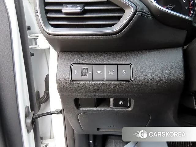 Hyundai The New Santa Fe 2021 Белый из Кореи, фото 3