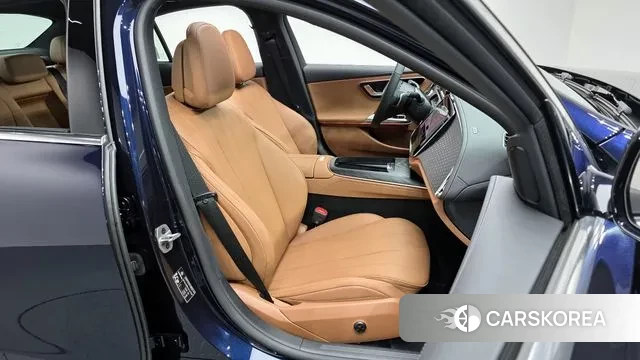 Mercedes-Benz E-Class W214 2025 Синий из Кореи, фото 3