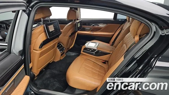 BMW 7 Series (G11) 2020 Черный из Кореи, фото 3