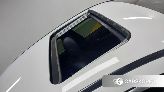 Mercedes-Benz E-Class W213 2022 Белый из Кореи, фото 3