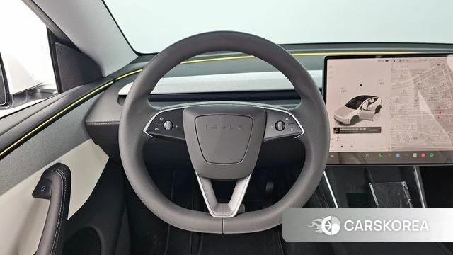 Tesla Model Y 2025 Белый из Кореи, фото 3