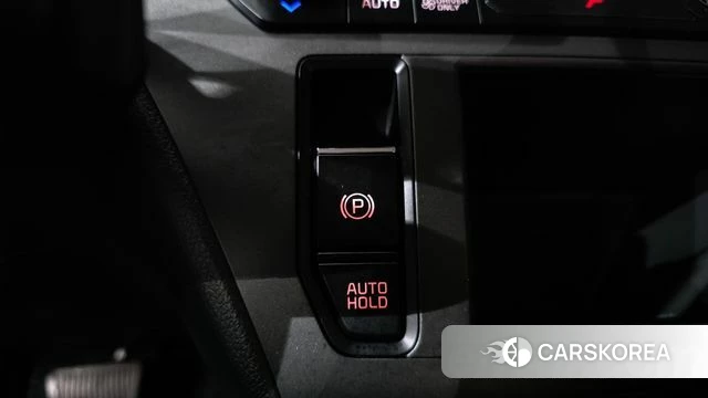 Kia The New Kia Ray EV 2023 Белый из Кореи, фото 3