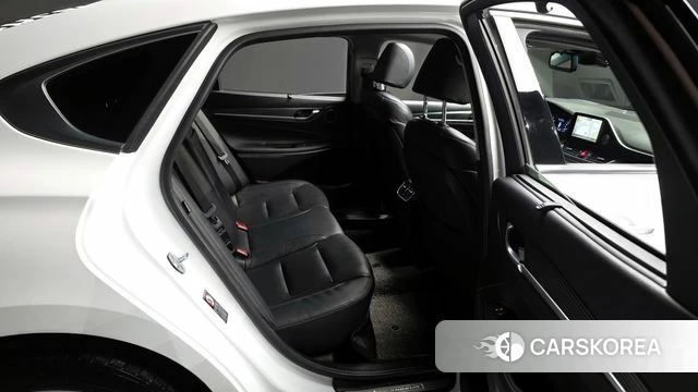 Hyundai Grandeur IG 2018 Белый из Кореи, фото 3