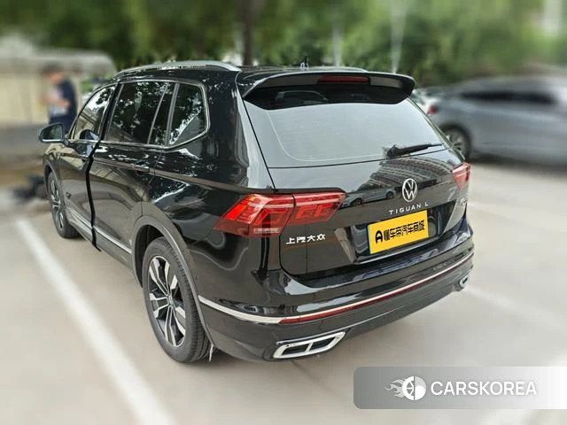 Volkswagen Tiguan L 2023 Черный из Китая, фото 3