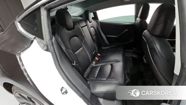 Tesla Model 3 2020 Черный из Кореи, фото 3