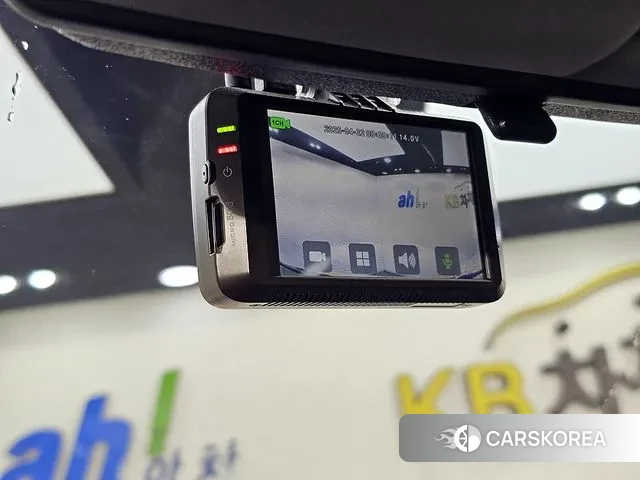 Hyundai The New Grand Starex 2018 Желтый из Кореи, фото 3