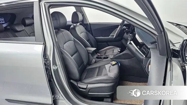 Kia The New Niro 2021 Серый из Кореи, фото 3