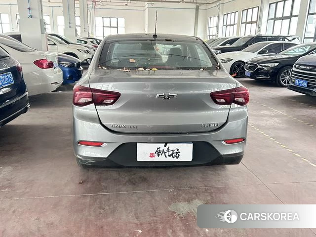 Chevrolet Kovoz 2021 Серебристо-серый из Китая, фото 3