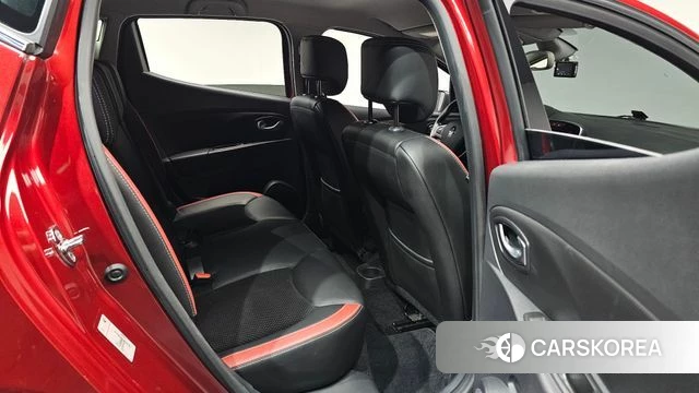 Renault Korea (Samsung) Clio 2018 Красный из Кореи, фото 3