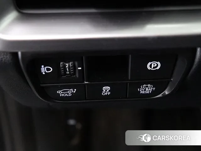 Hyundai Grandeur Hybrid (GN7) 2023 Черный из Кореи, фото 3