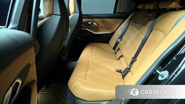 BMW 3 Series (G20) 2023 Черный из Кореи, фото 3