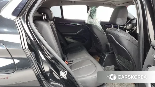 BMW X2 (F39) 2021 Черный из Кореи, фото 3