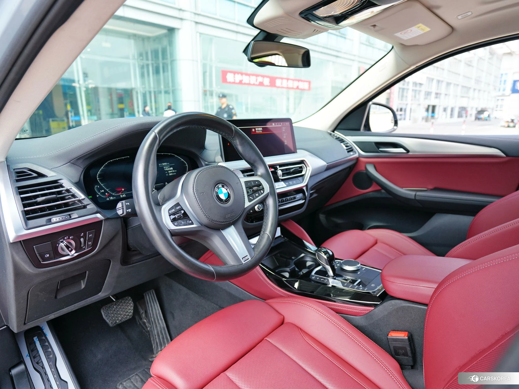 BMW X4 2021 Серебристо-серый из Китая, фото 3