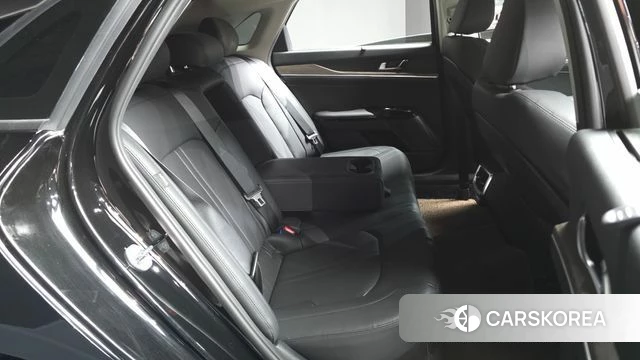 Kia K5 Hybrid 3rd Generation 2023 Черный из Кореи, фото 3