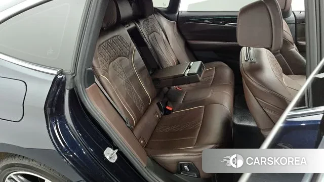 BMW 6 Series GT (G32) 2021 Черный из Кореи, фото 3