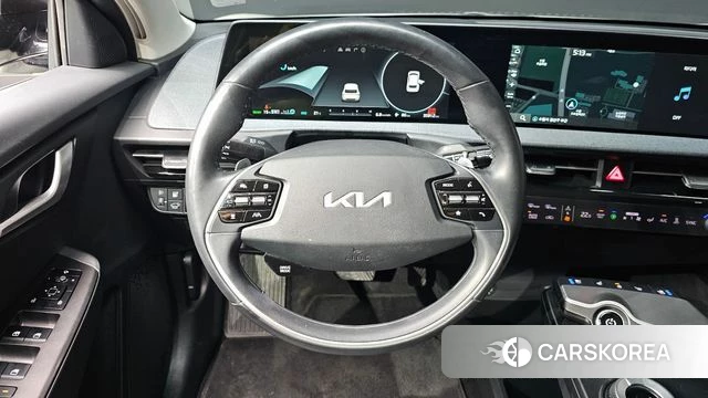 Kia EV6 2022 Жемчужный цвет из Кореи, фото 3