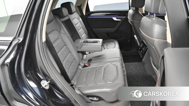 Volkswagen Touareg 3rd generation 2020 Черный из Кореи, фото 3