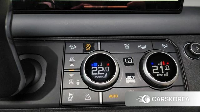 Land Rover Defender (L663) 2022 Жемчужный цвет из Кореи, фото 3