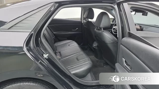 Hyundai Avante (CN7) 2022 Черный из Кореи, фото 3