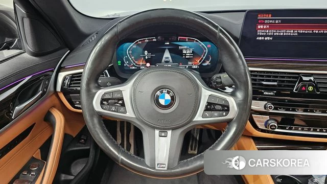 BMW 5 Series (G30) 2020 Серый из Кореи, фото 3