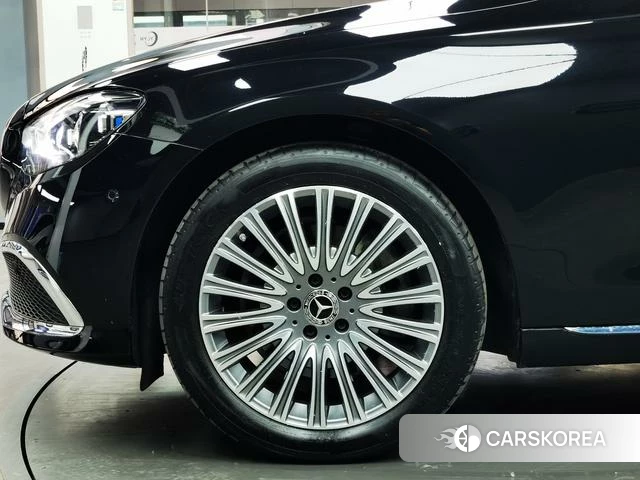 Mercedes-Benz E-class 2021 Черный из Китая, фото 3