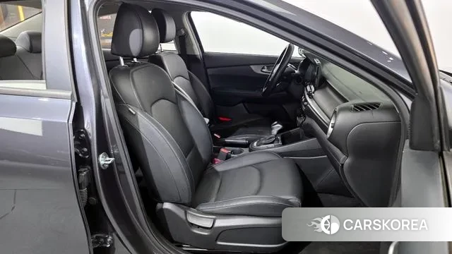 Kia Come New K3 2021 Серый из Кореи, фото 3