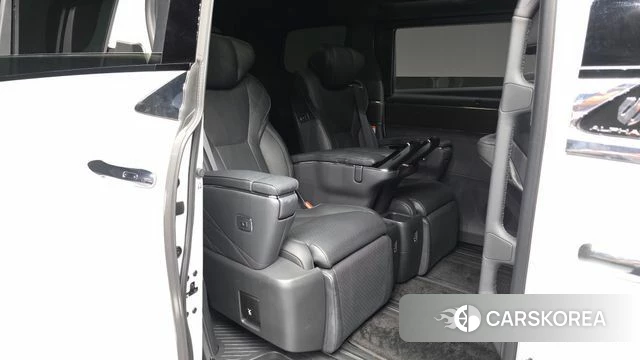 Toyota Alphard 4th Generation 2024 Белый из Кореи, фото 3