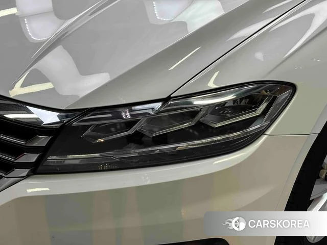 Volkswagen Lavida 2021 Белый из Китая, фото 3