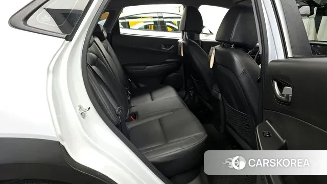 Hyundai Kona 2018 Белый из Кореи, фото 3