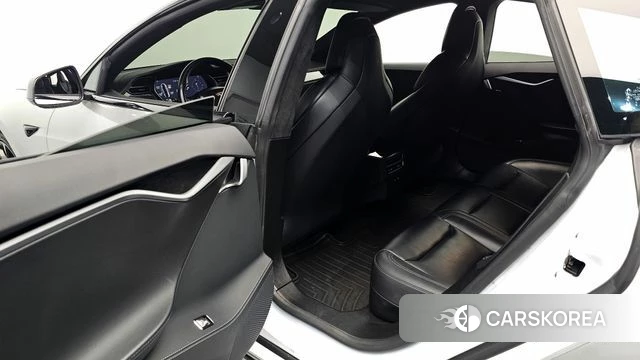 Tesla Model S 2019 Серебряный из Кореи, фото 3