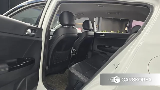 Kia Sportage 4th Generation 2018 Белый из Кореи, фото 3