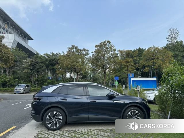 Volkswagen ID.4 CROZZ 2023 Синий из Китая, фото 3