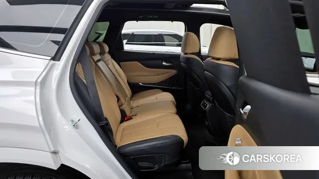 Hyundai The New Santa Fe 2022 Белый из Кореи, фото 3