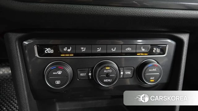 Volkswagen Tiguan Allspace 2020 Серый из Кореи, фото 3