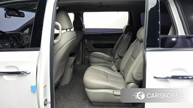 Kia The New Carnival 2019 Белый из Кореи, фото 3